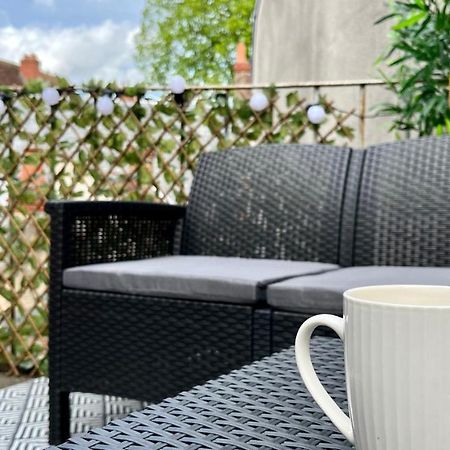 L'Artiste En Duplex Apartment Nevers Exterior photo
