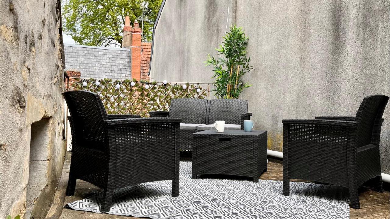 L'Artiste En Duplex Apartment Nevers Exterior photo